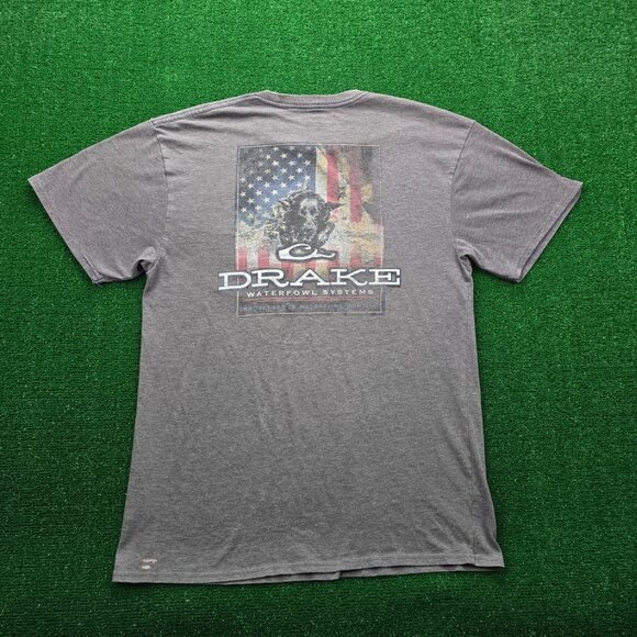 Drake Waterfowl Tshirt Mens XL Gray Short Sleeve Americana Lab On The Back - Picture 1 of 12